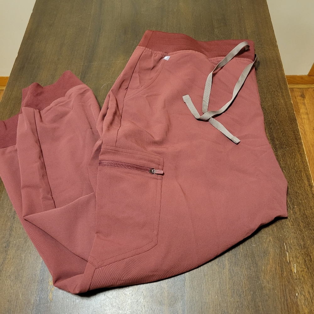 Women's Figs Dark Cherry High Waisted Zamora Scrub Jogger XXLP